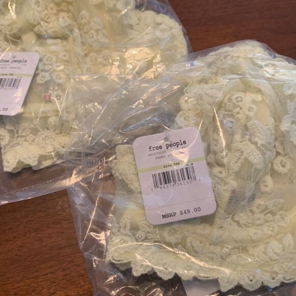 Free people Veronica UW bra - Picture 6 of 6